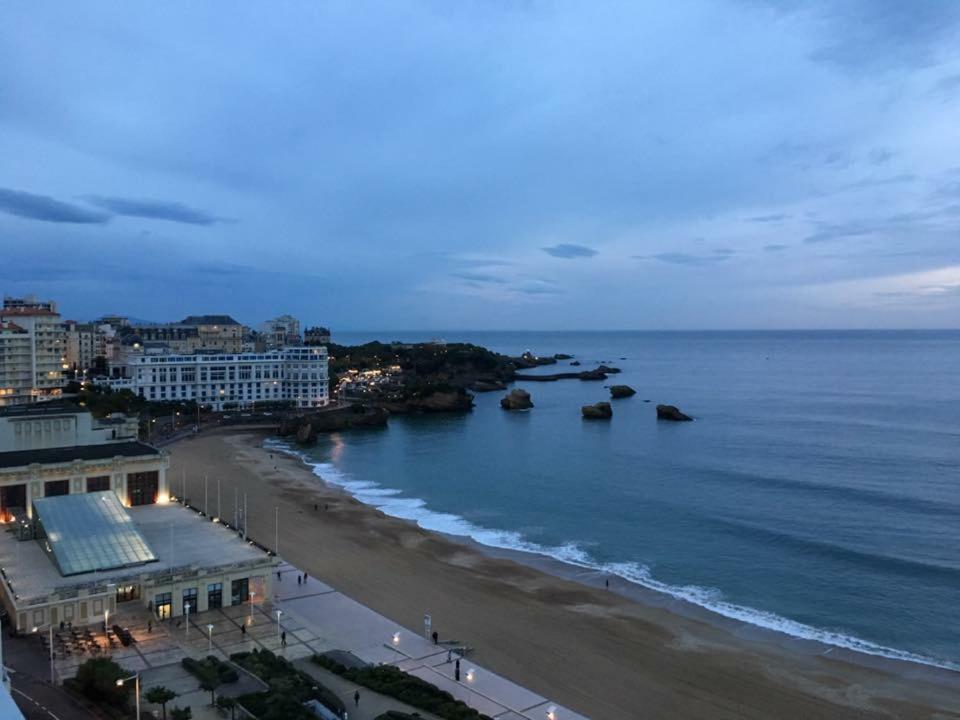 Appartamento Biarritz Victoria Surf Esterno foto